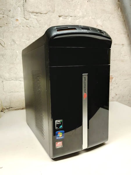 Packard Bell Imedia S3220 pöytätietokone